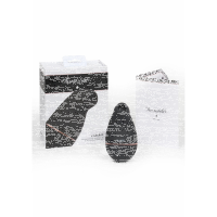 IRRESISTIBLE Kissable black